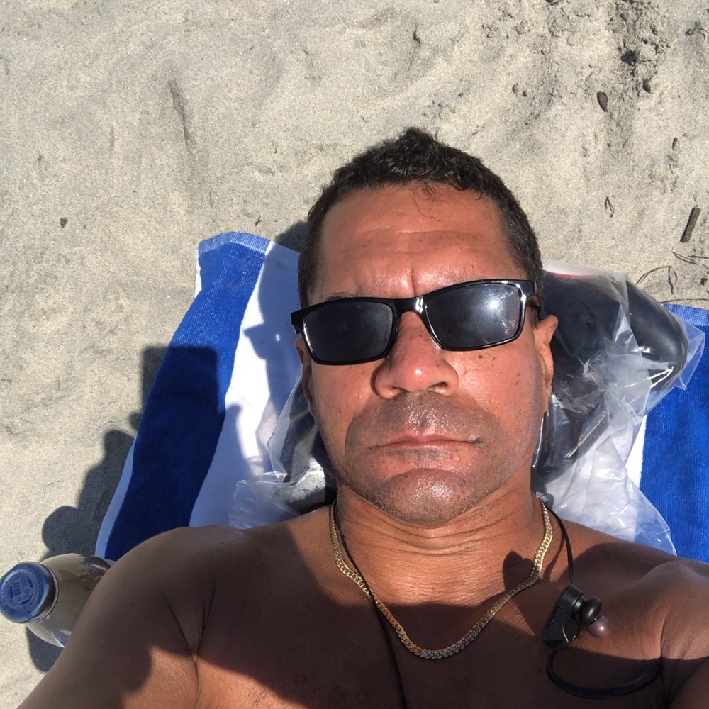 Meet your Posher, Les